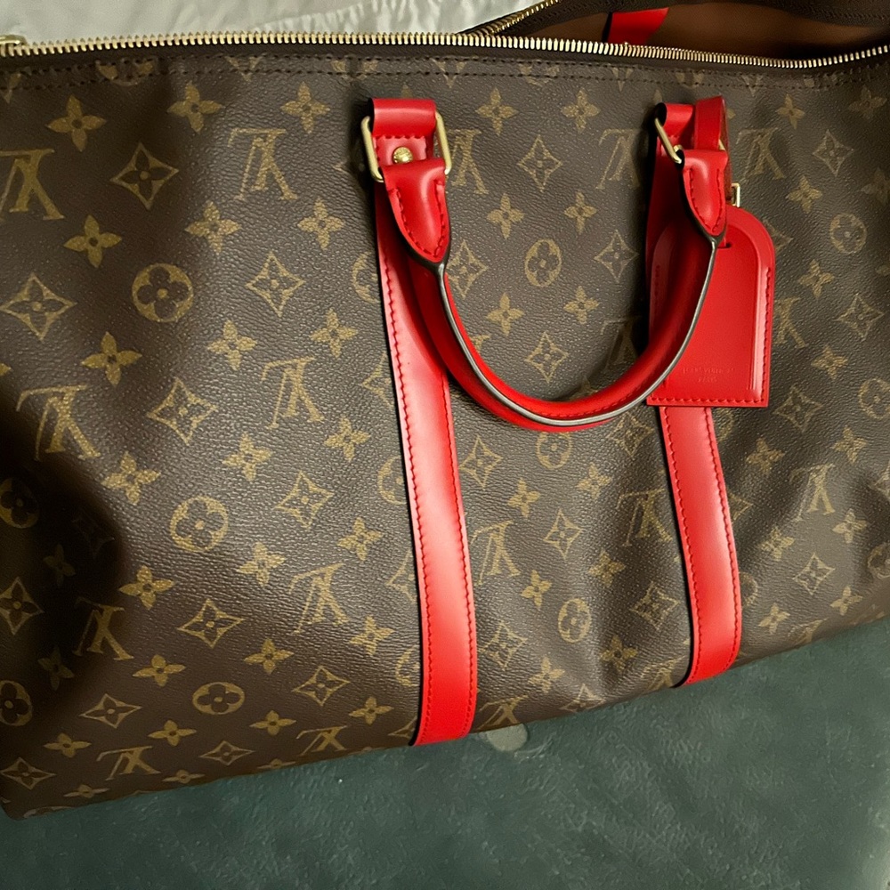 Louis Vuitton Keepall Bandoulière 60 Duffle Bag